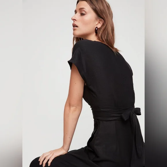 Aritzia Wilfred Brax Jumpsuit Linen Lyocell Cutout  Wide Leg Size 6 - Picture 2 of 11